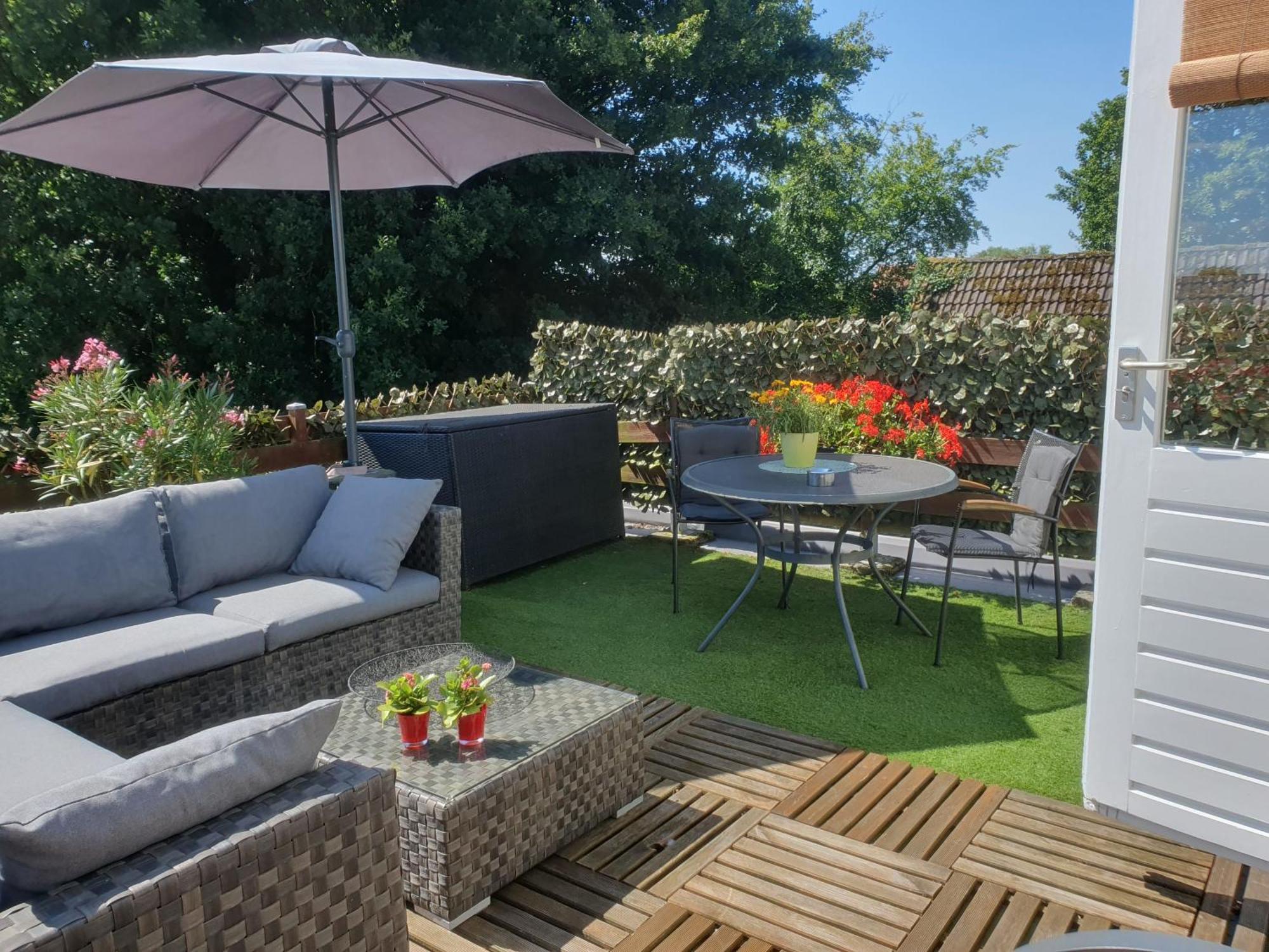 Zonnig Appartement Maasbommel. Exteriér fotografie